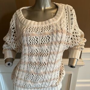NWT JOHN & JENN Cream/Pink Cable Knit  Sweater Size Small